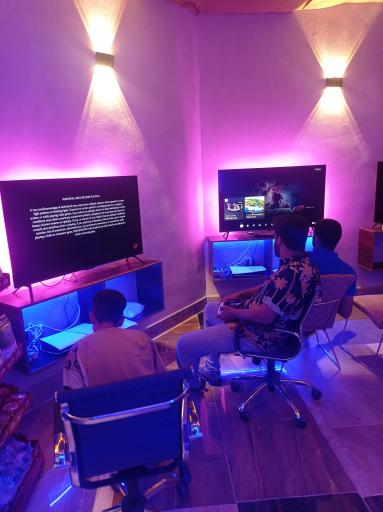 عکس کافه گیم مکس