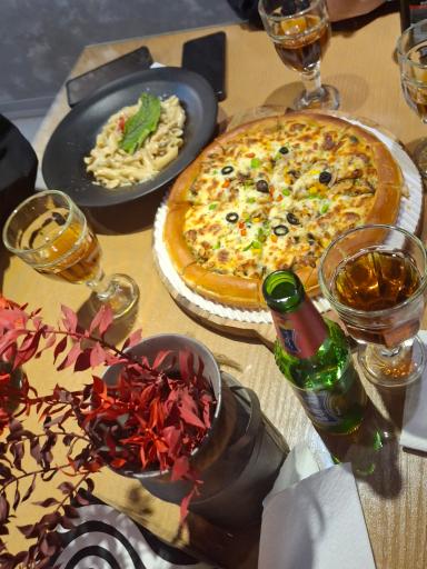 عکس کافه نقطه