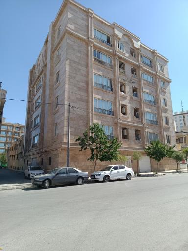 مجتمع ستاره غرب