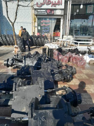 عکس لوازم یدکی امیرخانی و پسران 