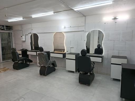 آرایشگاه مردانه پدر سالار