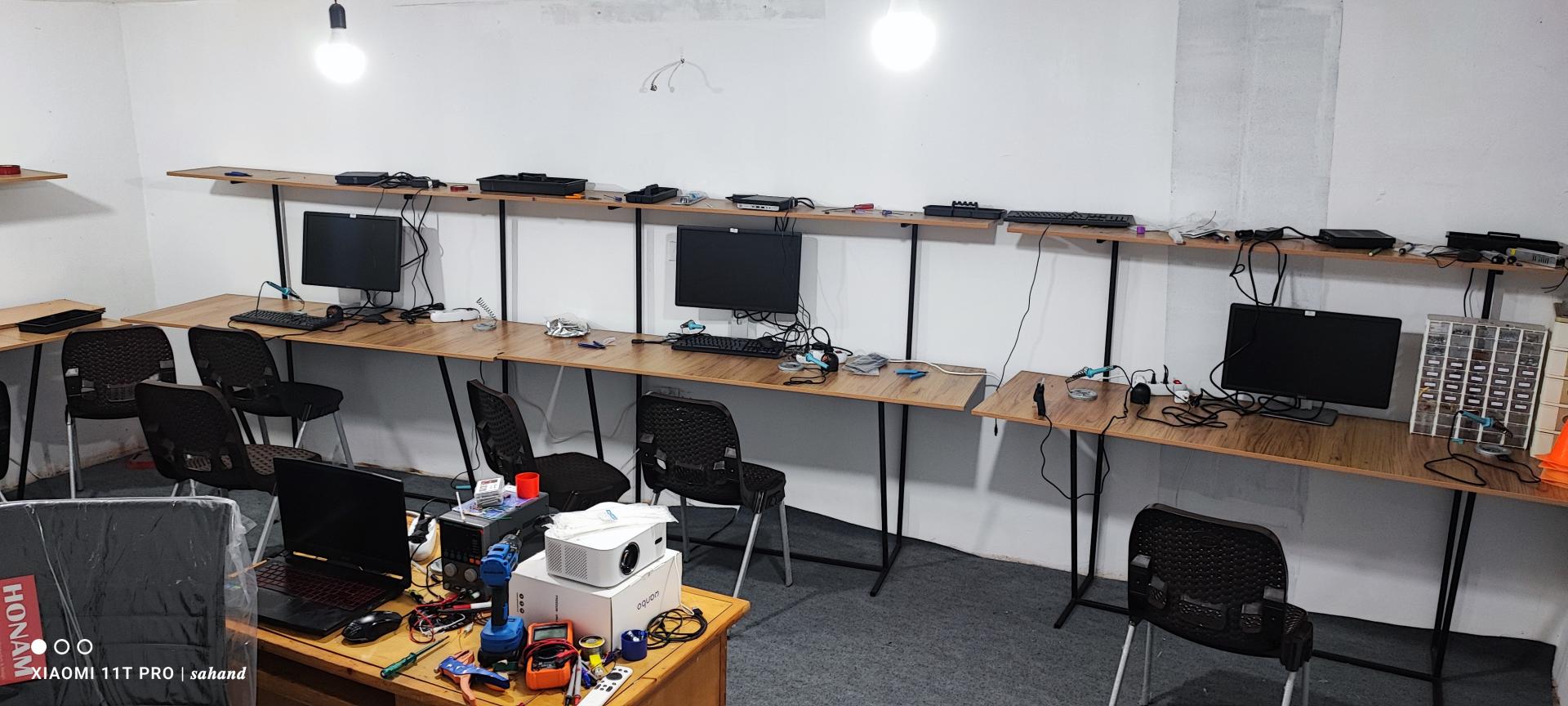 عکس خانه رباتیک بابکی 