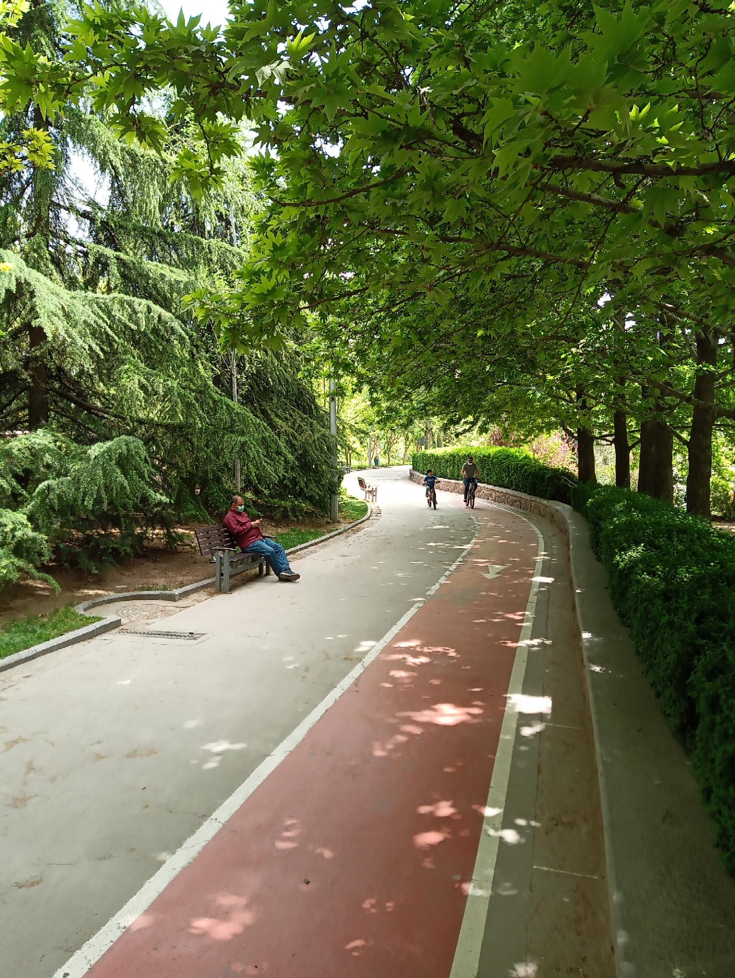 عکس بوستان گفتگو