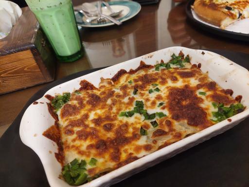 عکس اقامتگاه سنتی خانه مرشدی کاشان