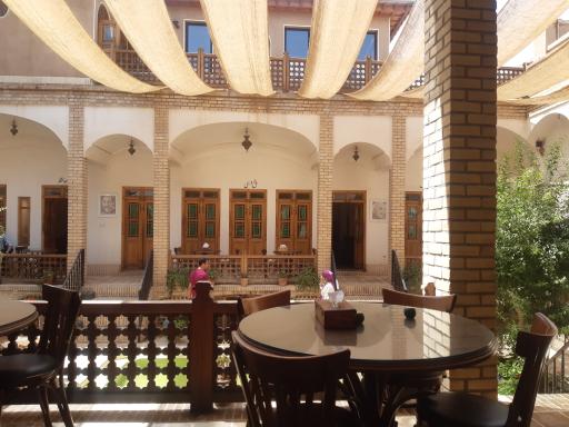 عکس اقامتگاه سنتی خانه مرشدی کاشان