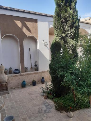 عکس اقامتگاه سنتی خانه مرشدی کاشان