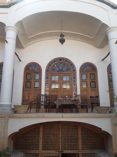عکس اقامتگاه سنتی خانه مرشدی کاشان