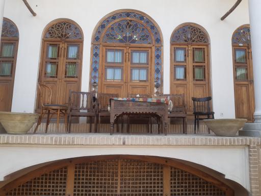 عکس اقامتگاه سنتی خانه مرشدی کاشان