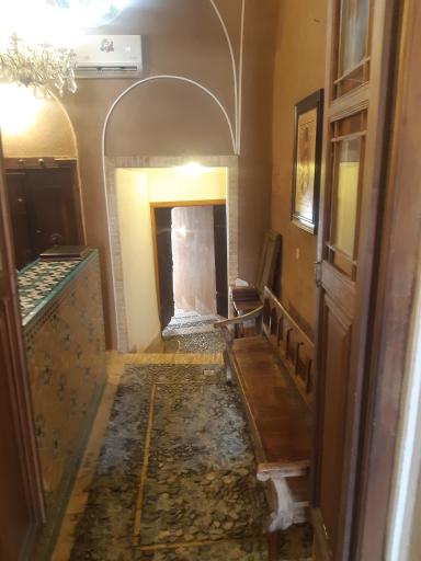عکس اقامتگاه سنتی خانه مرشدی کاشان