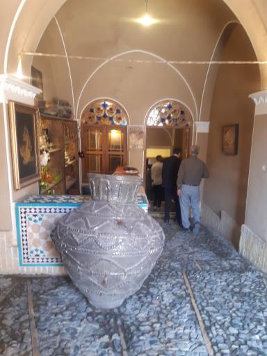 عکس اقامتگاه سنتی خانه مرشدی کاشان