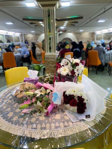 عکس رستوران یاقوت