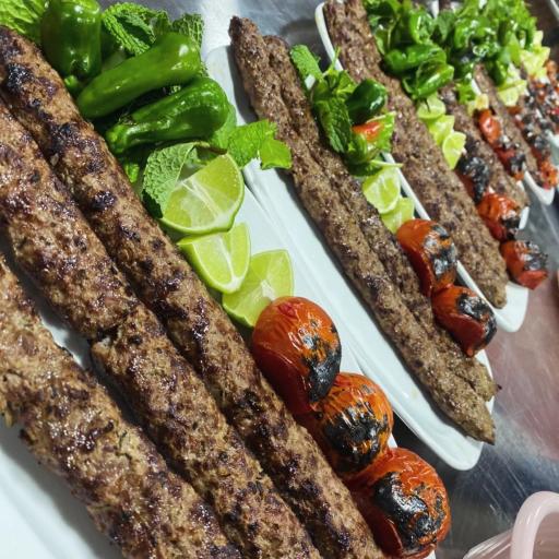 عکس رستوران یاقوت