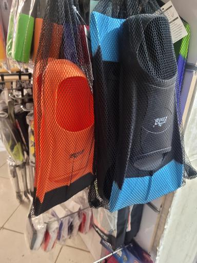 عکس پوشاک ورزشی میان اسپرت