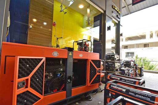 عکس فروشگاه موتور برق جسکو