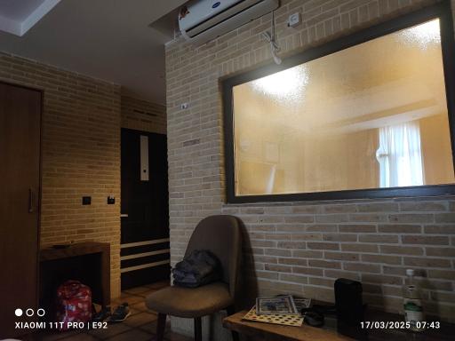 عمارت هفت دری(هتل سنتی)