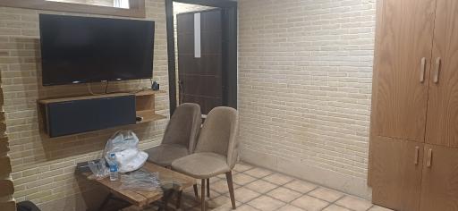 عکس عمارت هفت دری(هتل سنتی)