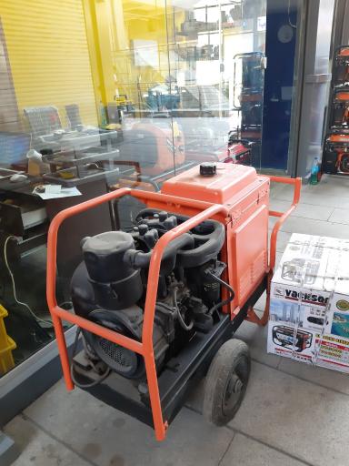 عکس فروشگاه موتور برق جسکو