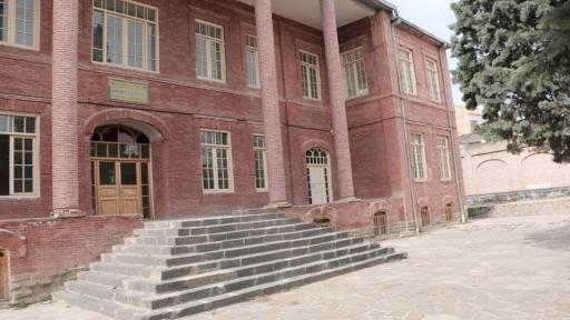 مدرسه تاریخی 22 بهمن