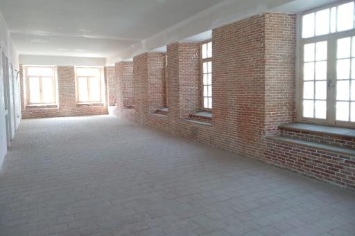عکس مدرسه تاریخی 22 بهمن