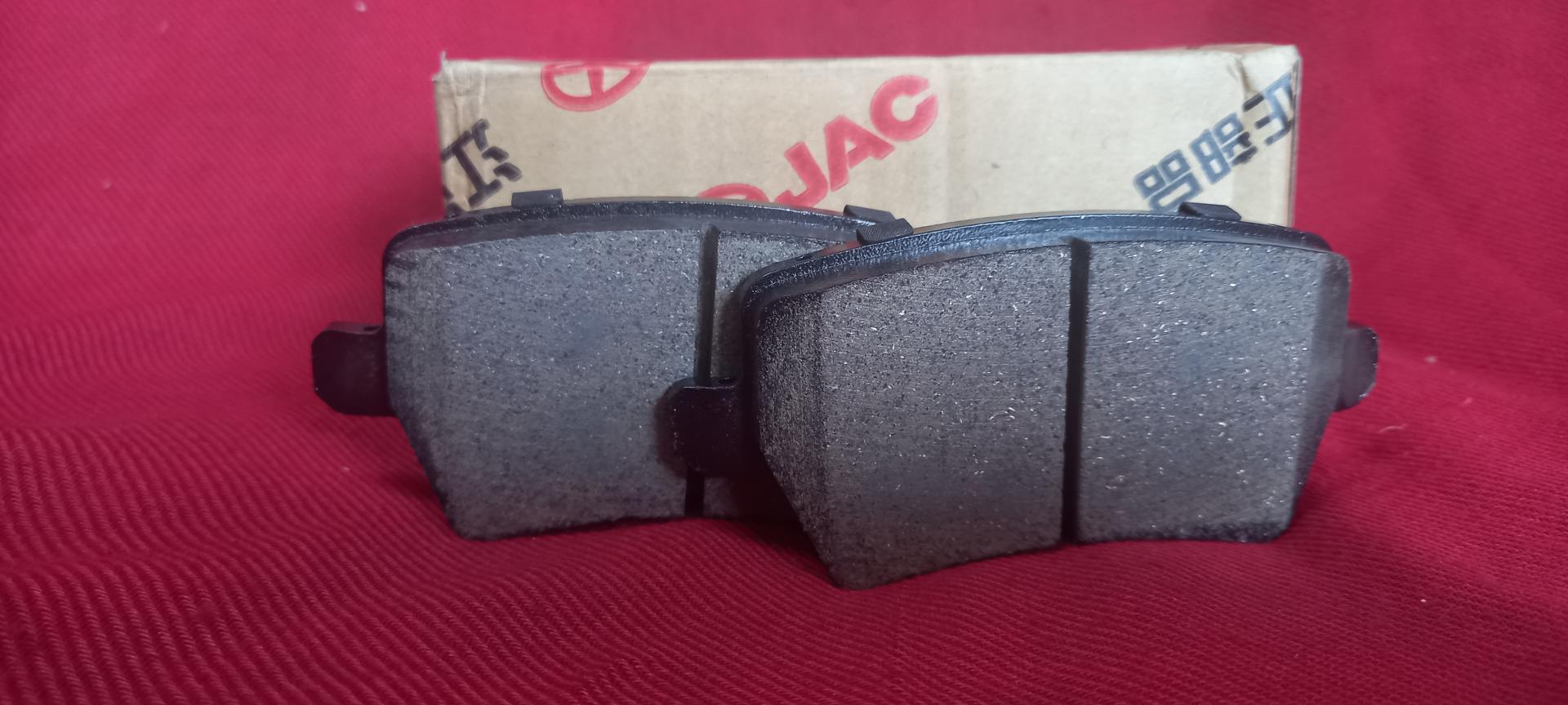 عکس ایمن لنت