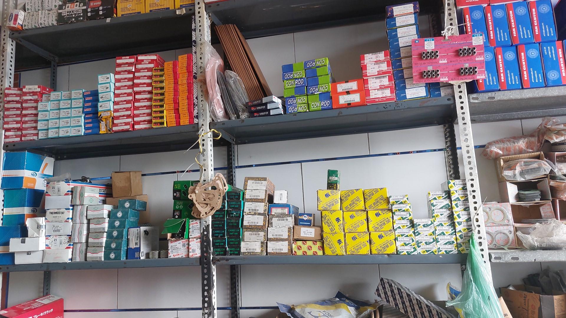 عکس فروشگاه لوازم یدکی سید رضا