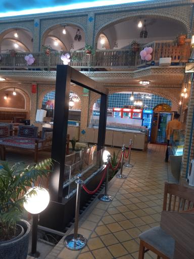 سفره خانه بین المللی صحرا