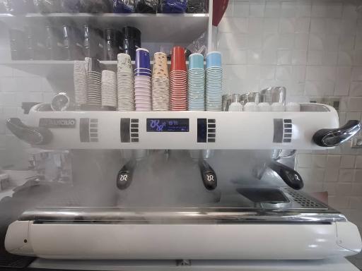 کافه اسپرسو‌‌‌‌بستنی