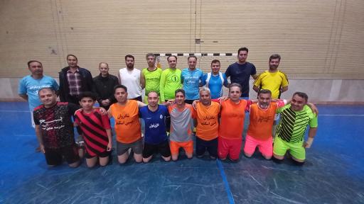 عکس سالن ورزشی امام رضا فروتقه