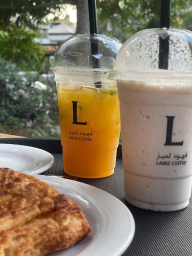 عکس قهوه لمیز شعبه شهرک غرب