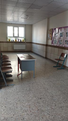 عکس دبستان دخترانه و پسرانه جعفرزاده