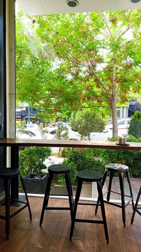 عکس قهوه لمیز شعبه شهرک غرب