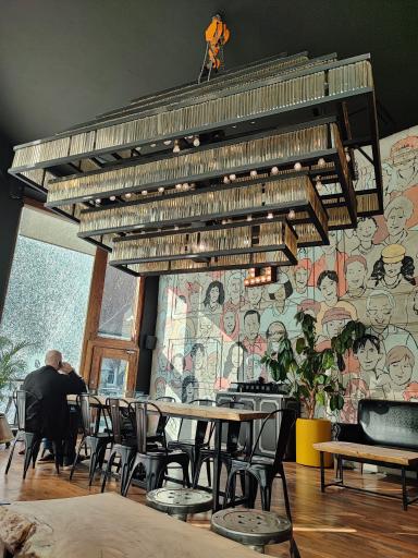 عکس قهوه لمیز شعبه شهرک غرب