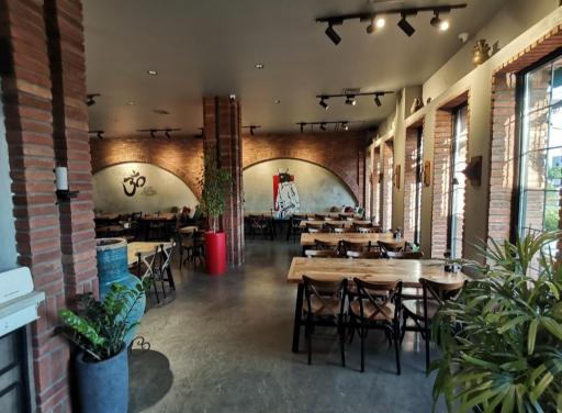 عکس کافه رستوران گیلانو