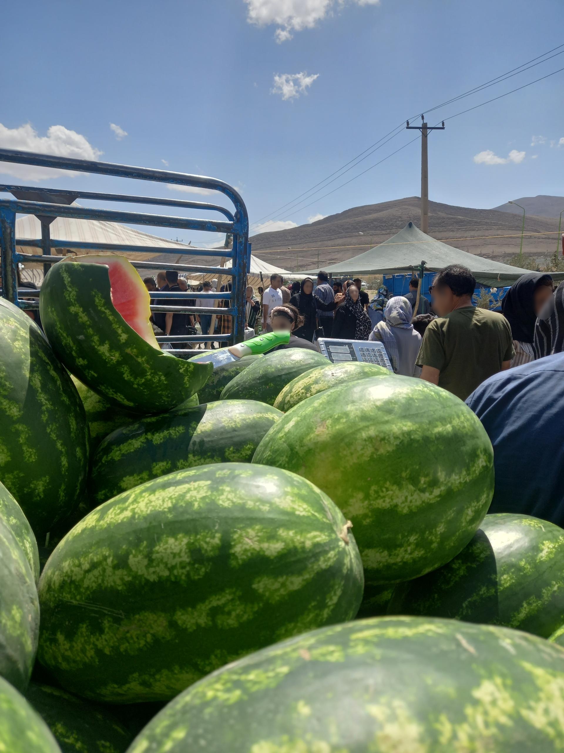 عکس پنجشنبه بازار فولاد شهر 