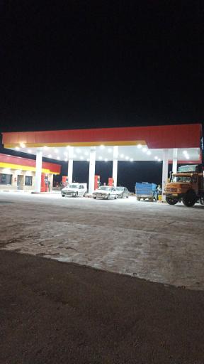 عکس جایگاه اختصاصی طاقانک (بنزین و گازوئیل)