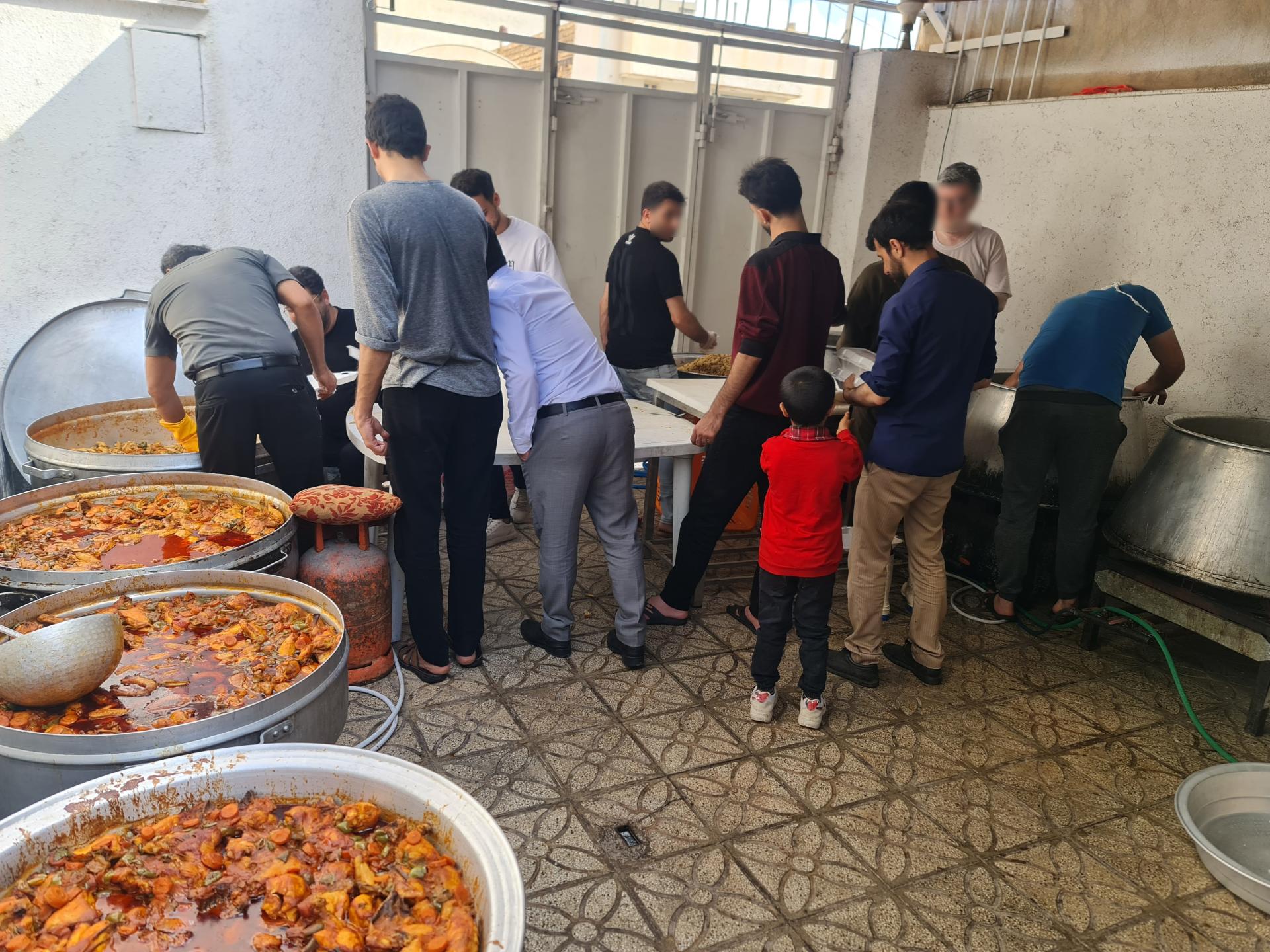 عکس خیریه صدای‌ امید شیراز