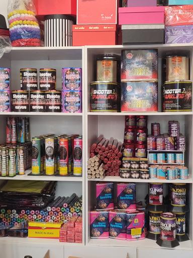 عکس تم تولد و بادکنک آرایی تی تی