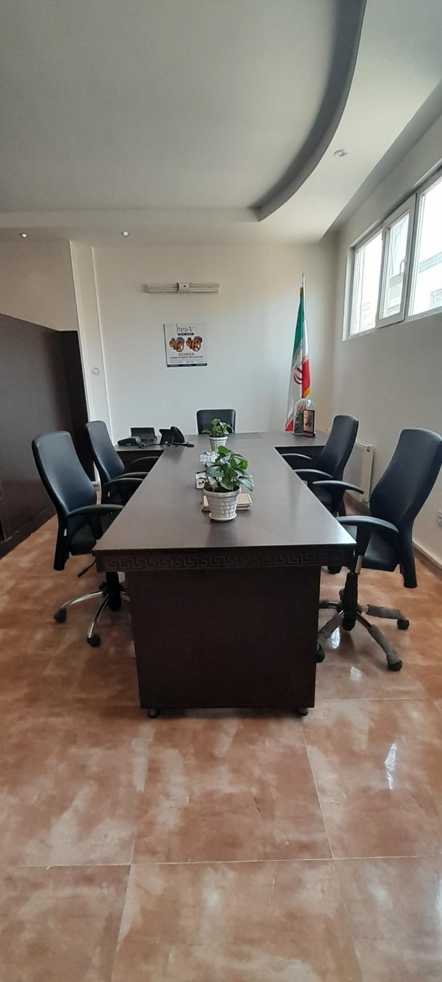 عکس آسانسور و پله برقی ایمن آسمان پیمای سانا