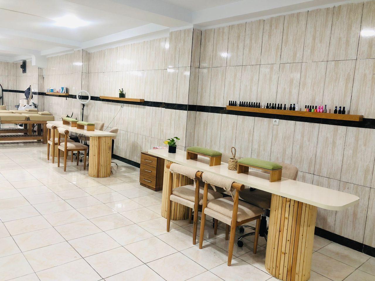 عکس سالن زیبایی آرایشی نیوشا