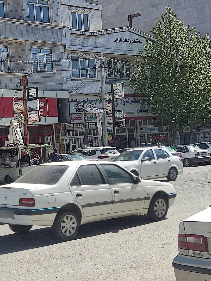 عکس ساختمان پزشکان فارابی