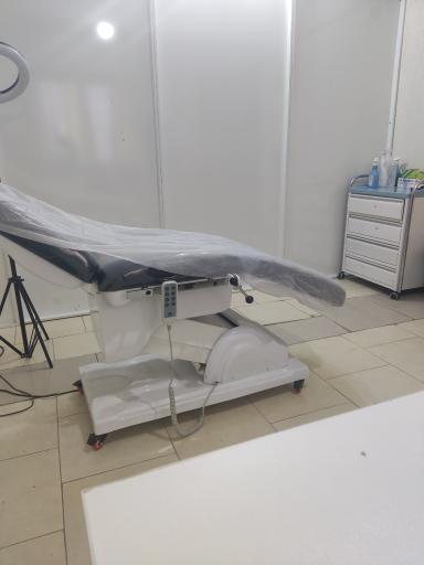 عکس مرکز زیبایی نگین گرگان