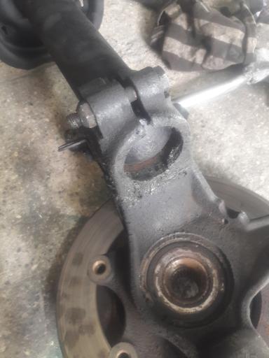 عکس هیدرولیک فرمان اتومبیل جلوبندی