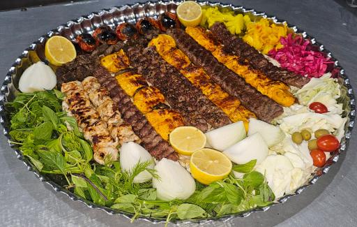 عکس کباب سرای باغ رویاها 