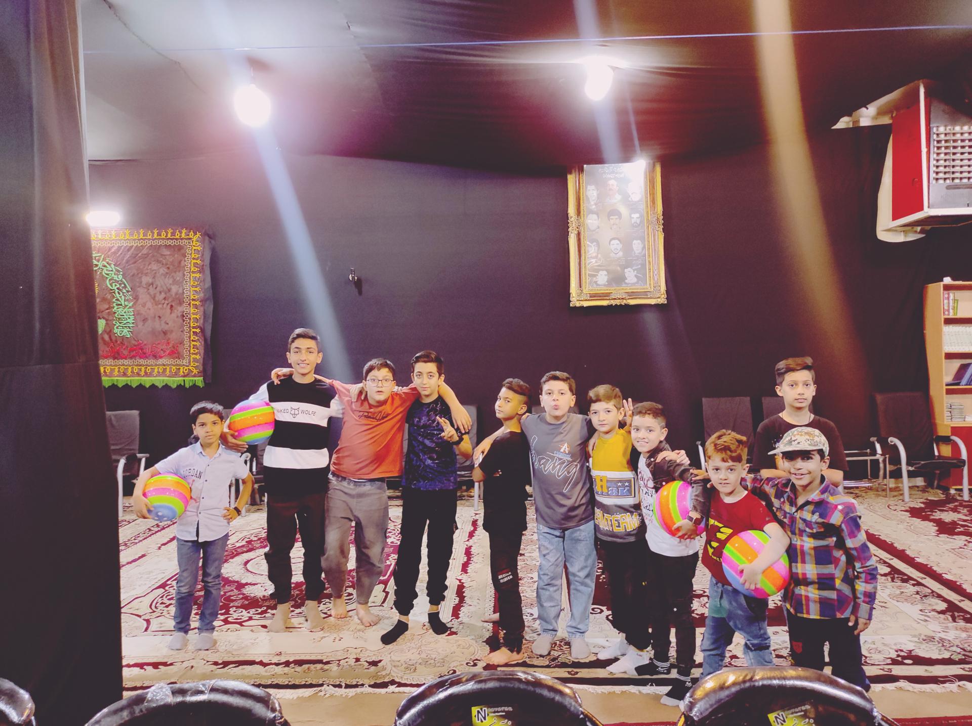 عکس حسینیه متوسلین به آل یاسین