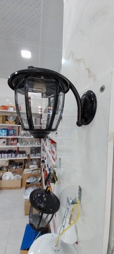 عکس الکتریکی نورا