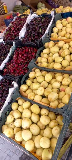 عکس ارزانسرای میوه و تره بار چهارفصل