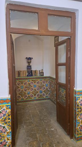 عکس کافه کتاب دارالخلافه