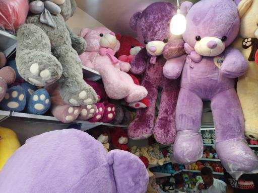 عکس فروشگاه اسباب بازی مستر تویز