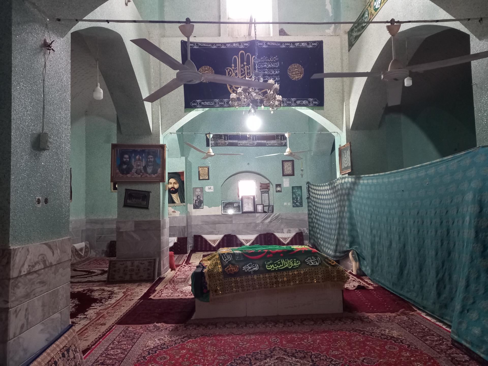عکس آرامگاه ابوالفضل سرخسی
