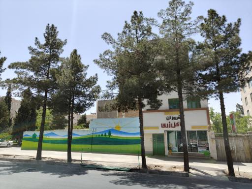 عکس تولید گوشت مرغ فروزان کاکل زری